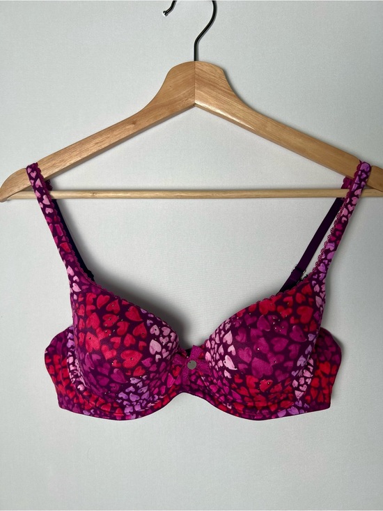 Victoria's Secret Other - Victoria’s Secret NWT Body By Victoria Lined Demi Bra Heart Print Pink Red 36B